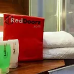 Reddoorz Near Xt Square 2