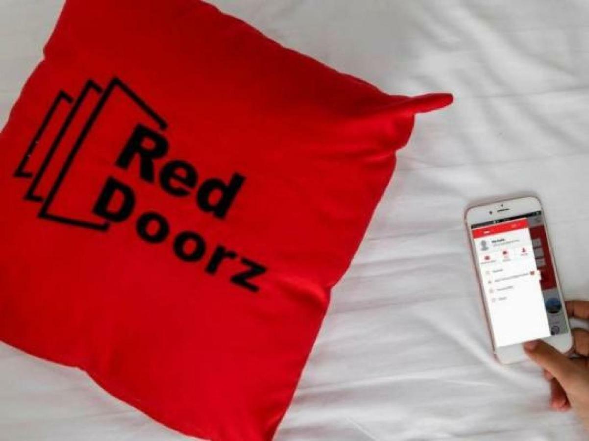 Reddoorz Near Xt Square 2 2*